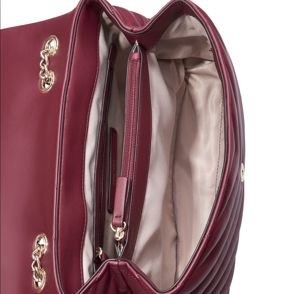 NINE WEST CLARET GOLD CHAIN/LEATHER STRAP … - Picture 6 of 7